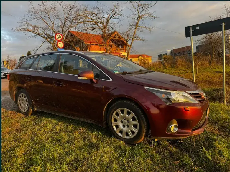 2012 Toyota Avensis 2.0D