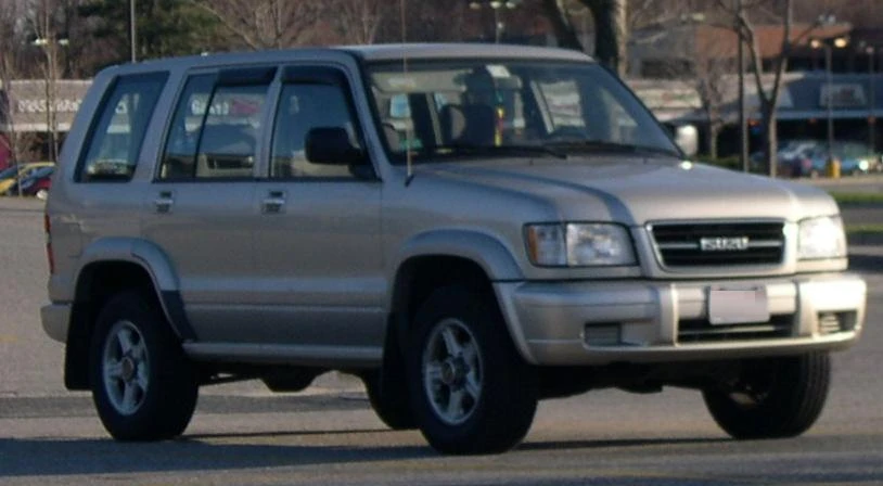 Isuzu Trooper side aproapemasini