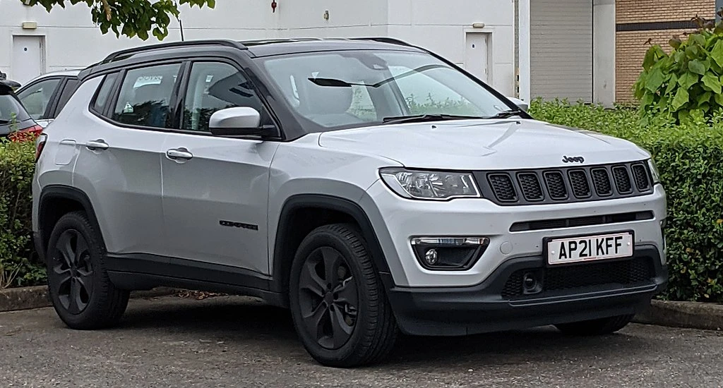 Jeep Compass II front aproapemasini