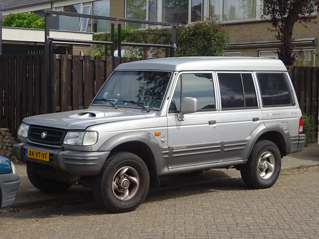 Hyundai Galloper side aproapemasini