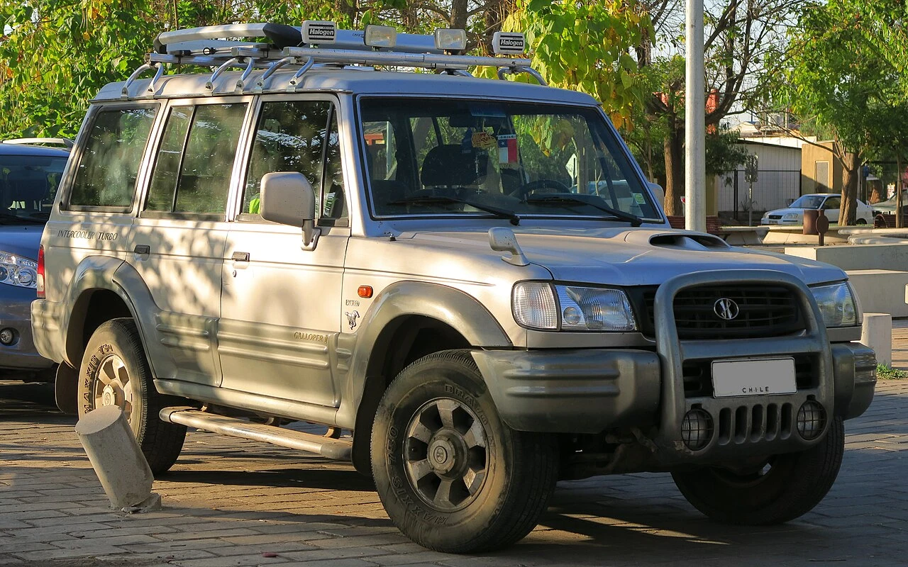 Hyundai Galloper II side aproapemasini