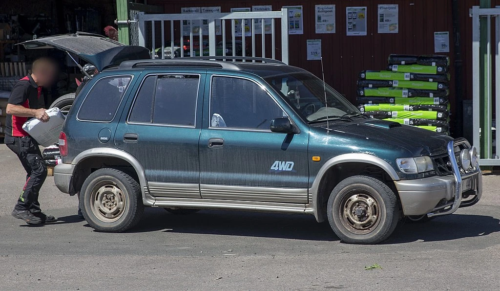 Kia Sportage NB side aproapemasini