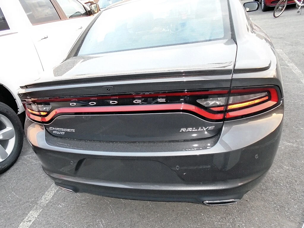 Dodge Charger LD rear aproapemasini