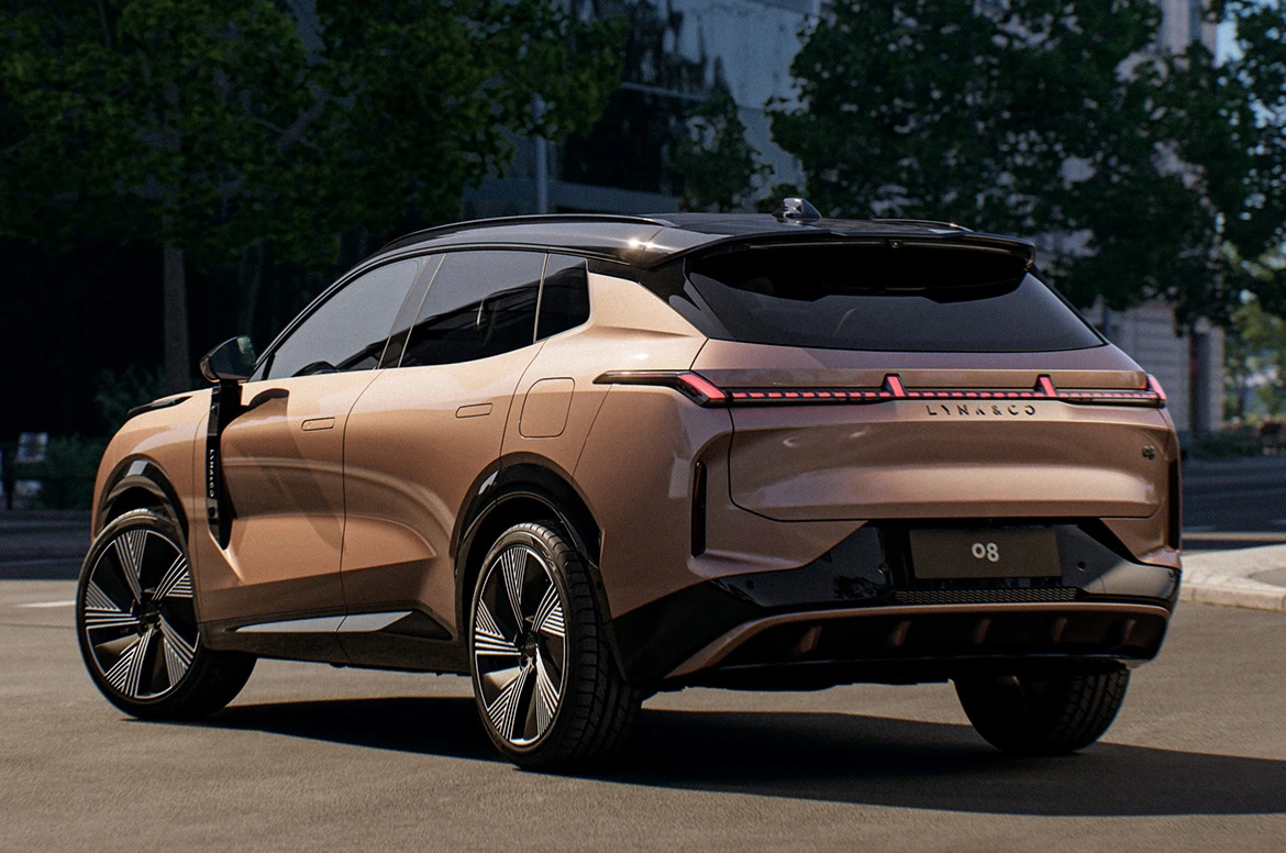 Lynk & CO se orienteaza catre vehicule hybrid cu o autonomie exclusiv electrica de 200 km