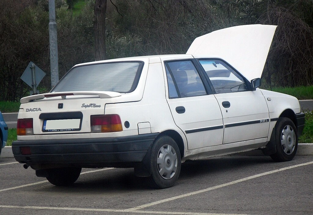Pareri : Dacia SupeRnova ( 2000 - 2003 )