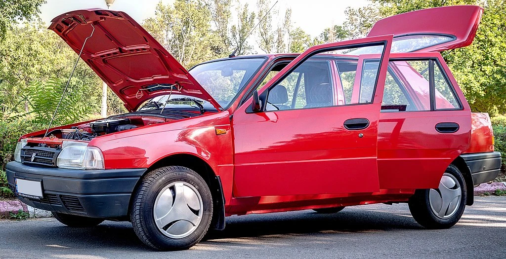 Dacia Nova front aproapemasini