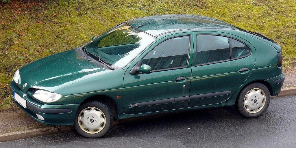 Renault Megane I side aproapemasini