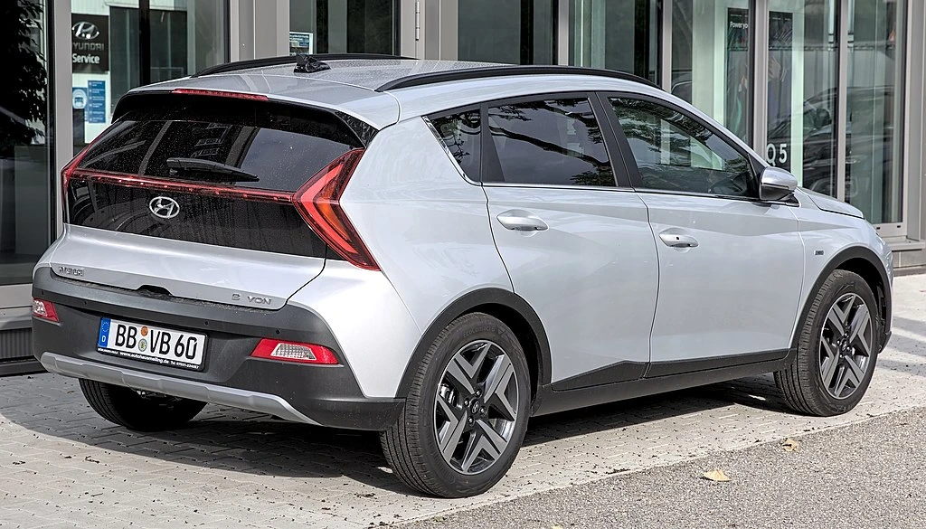 Hyundai Bayon rear aproapemasini