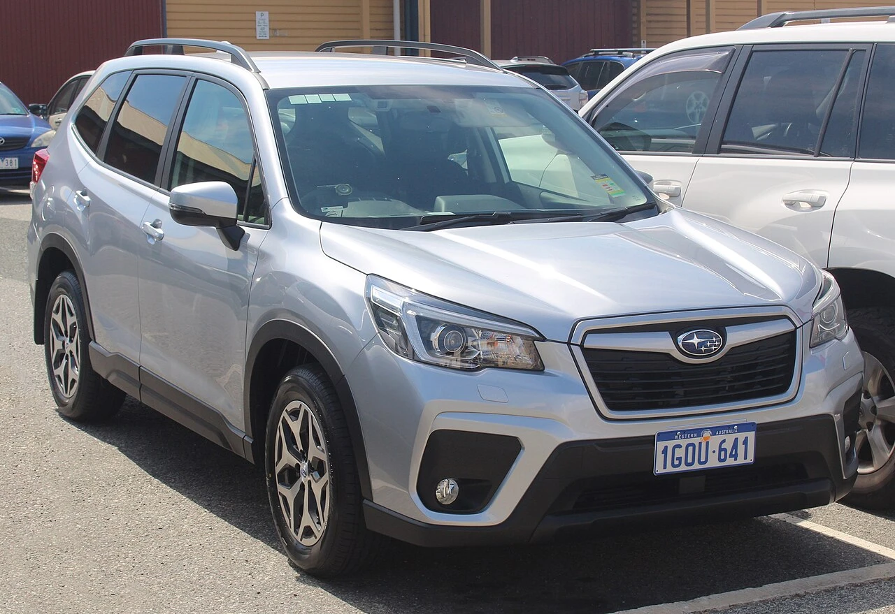 Subaru Forester V front side aproapemasini