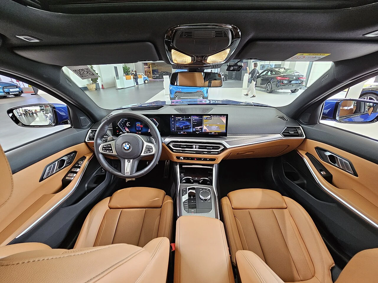 BMW Seria 3 G20 interior aproapemasini