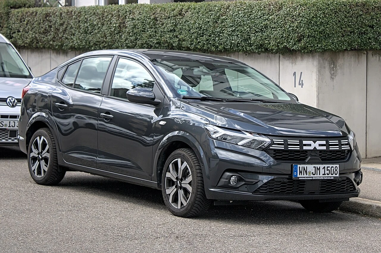 Dacia Logan III side aproapemasini