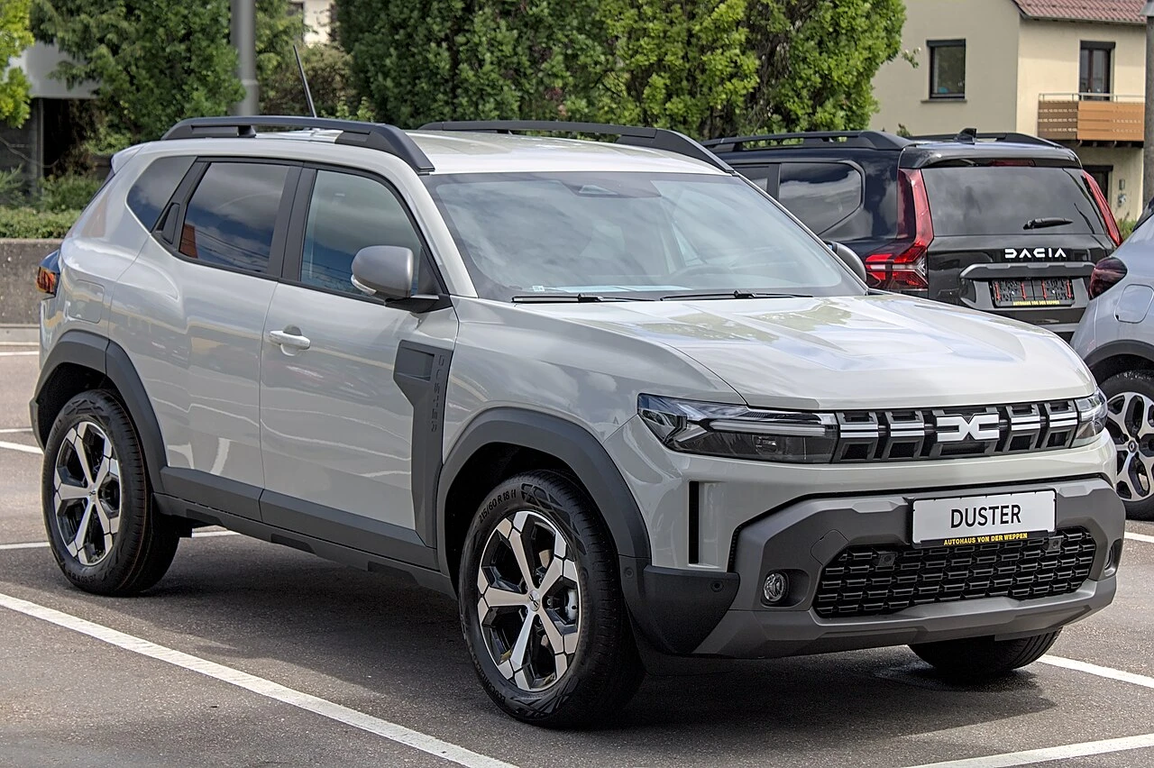 Dacia Duster III front aproapemasini