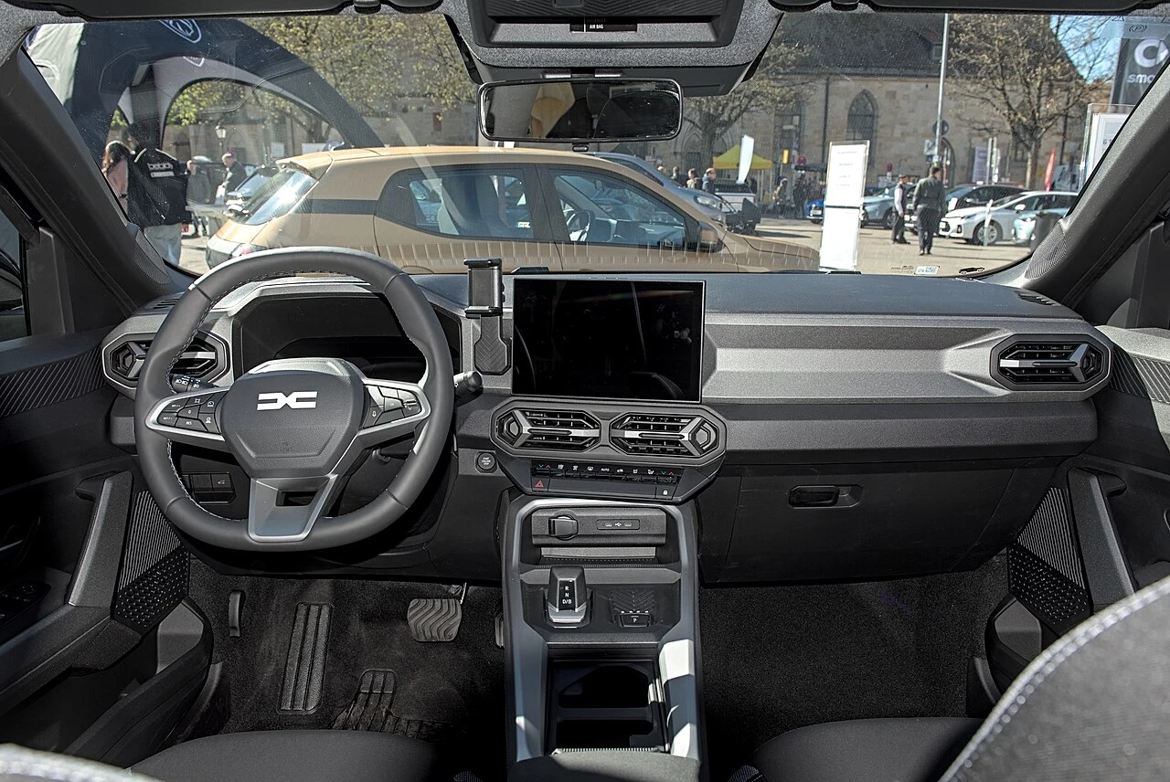 Dacia Bigster interior aproapemasini
