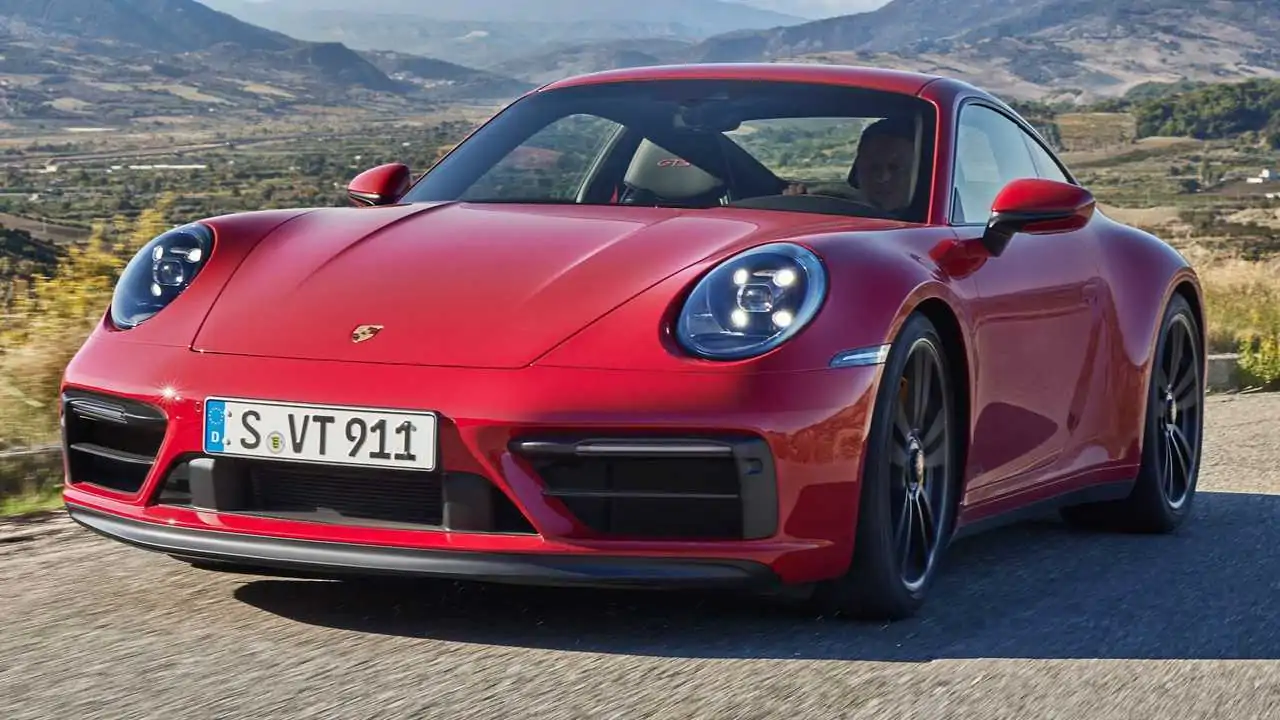 Porsche 911 va fi singurul supravietuitor al modelelor cu ardere ale producatorului