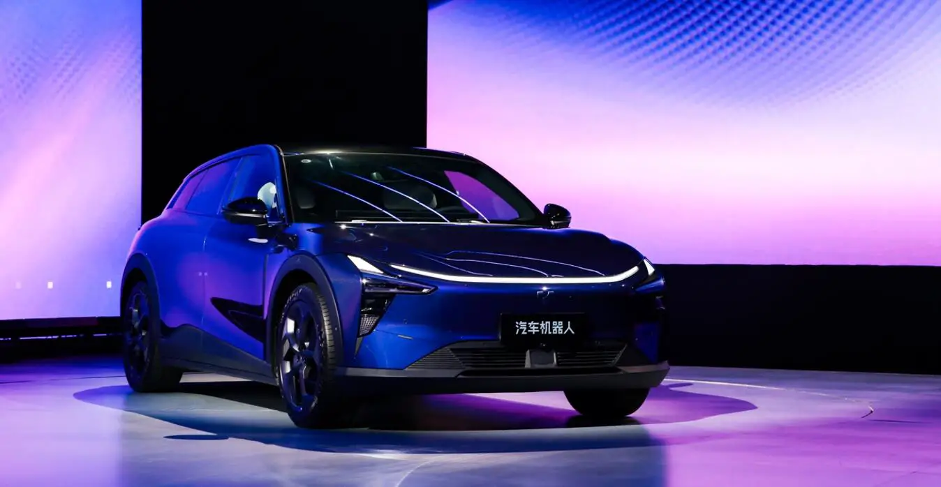 Geely si Baidu, provocare pentru Tesla