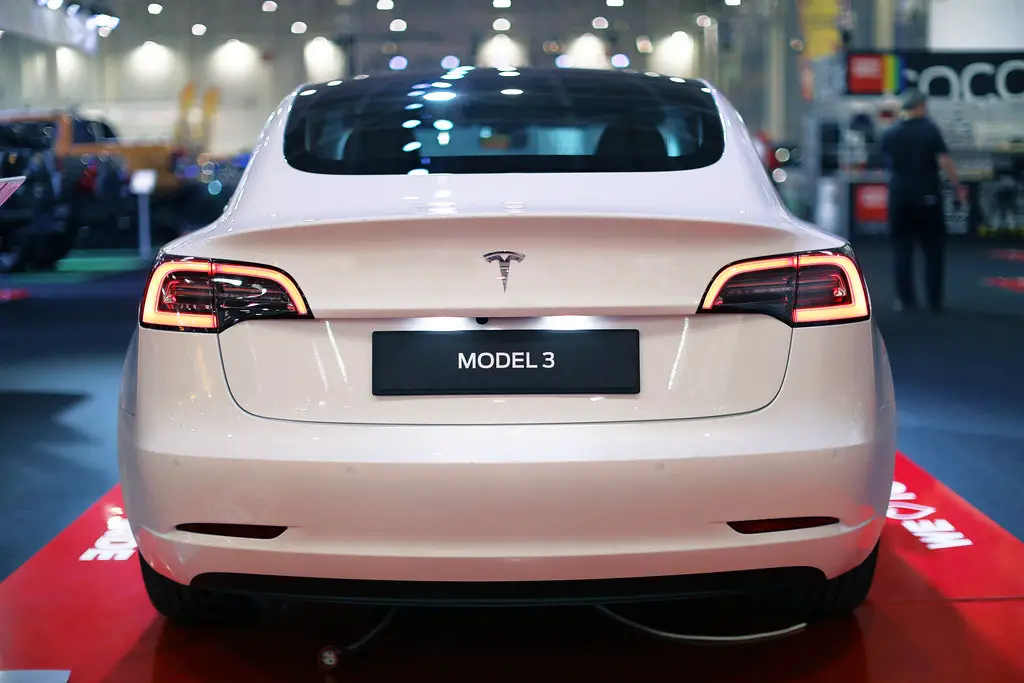 Tesla Model 3 cea mai bine vanduta masina electrica din Europa in 2021