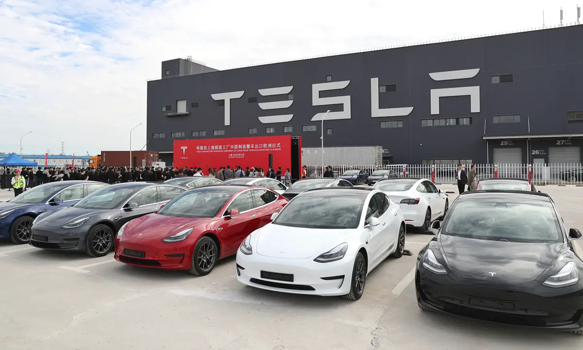 Vanzarile Tesla din China scad din cauza modernizarilor liniilor din fabrica