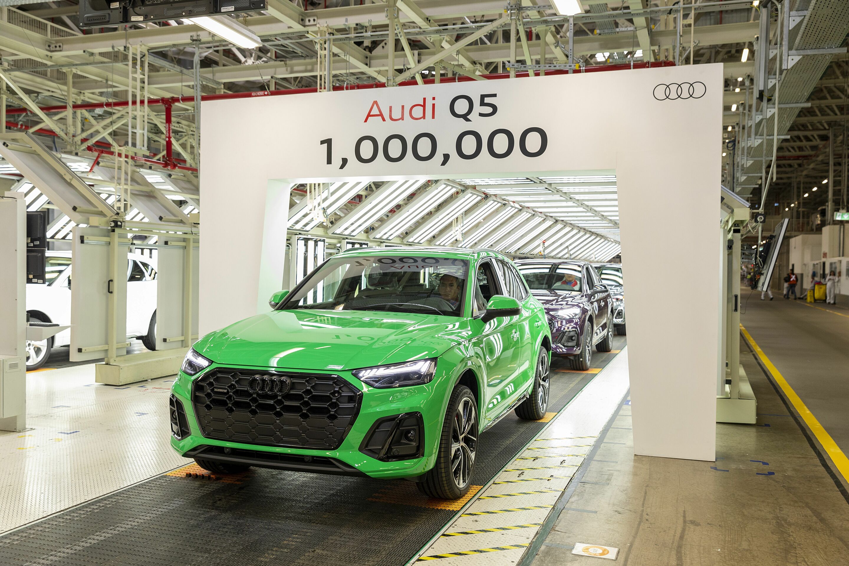 Audi va investi 1 miliard de dolari in proiecte de vehicule electrice in Mexic