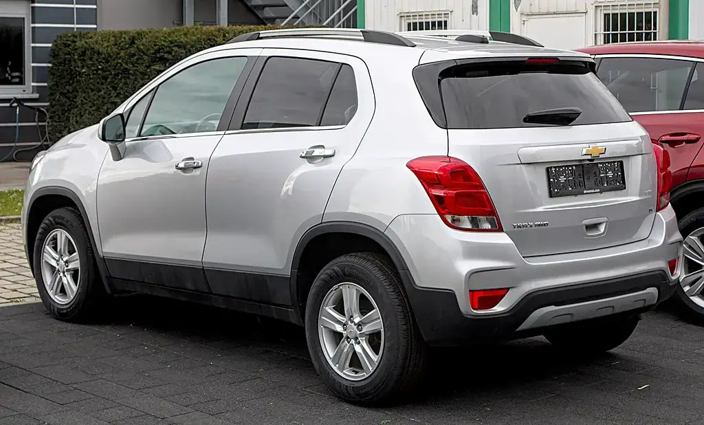 Chevrolet Trax rear aproapemasini