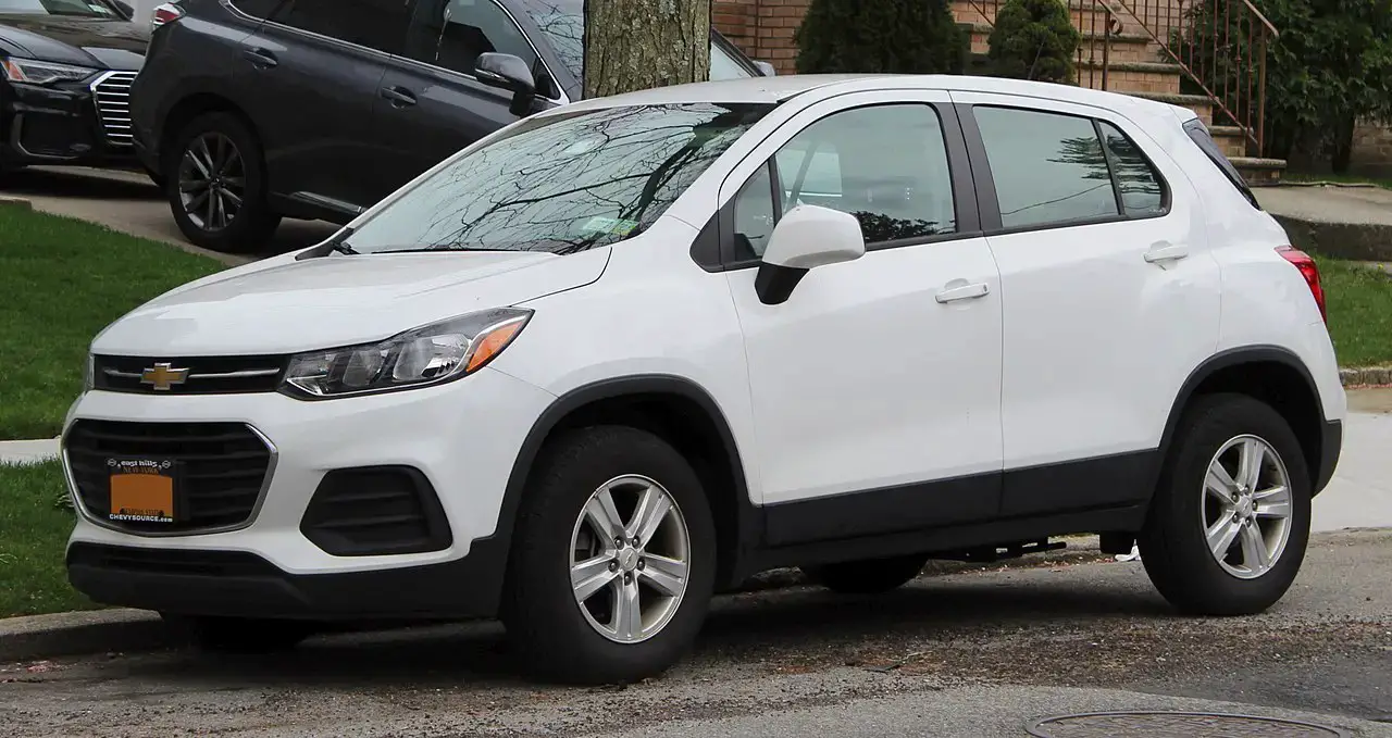 Chevrolet Trax side aproapemasini