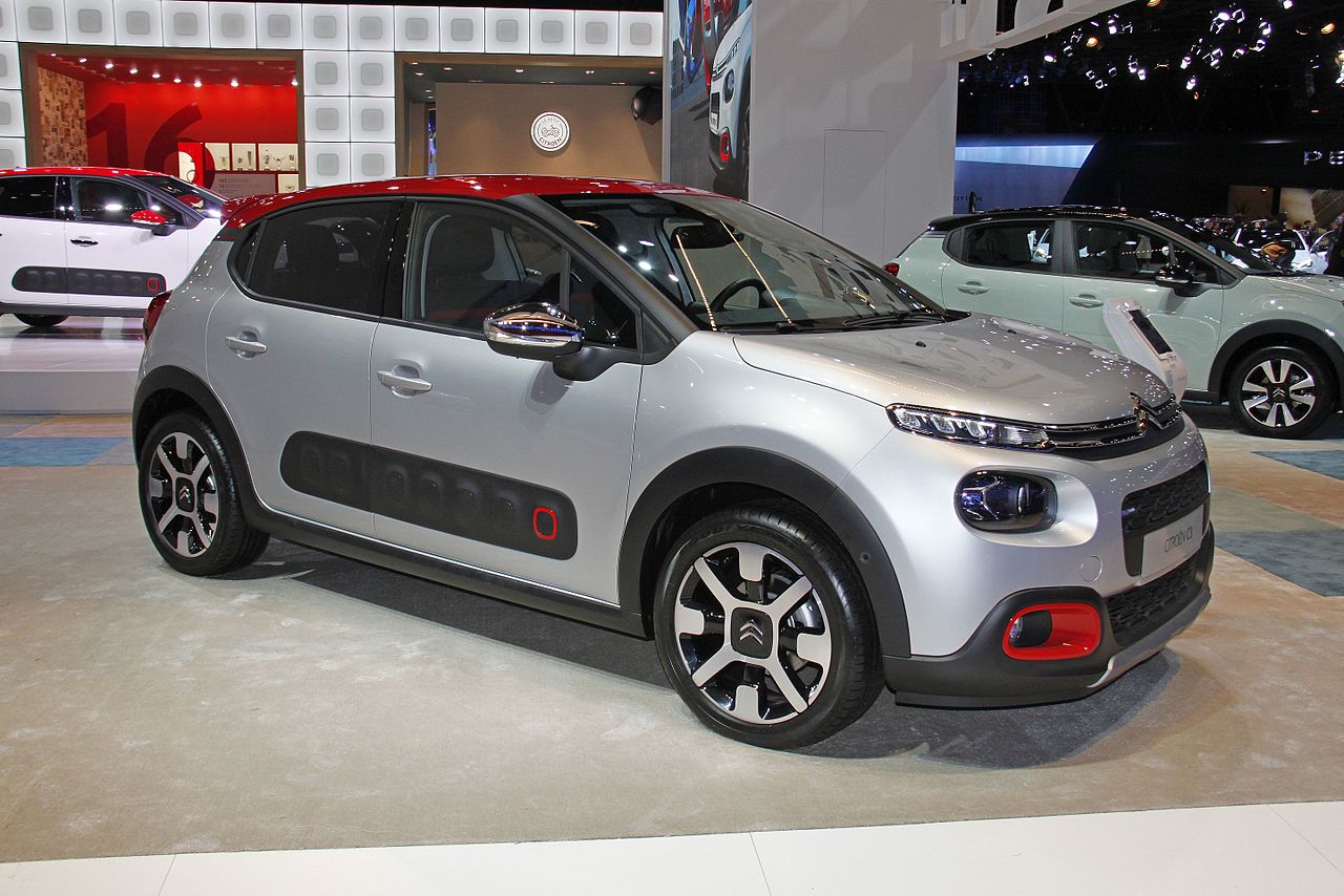 Citroen C3 III Puretech front aproapemasini