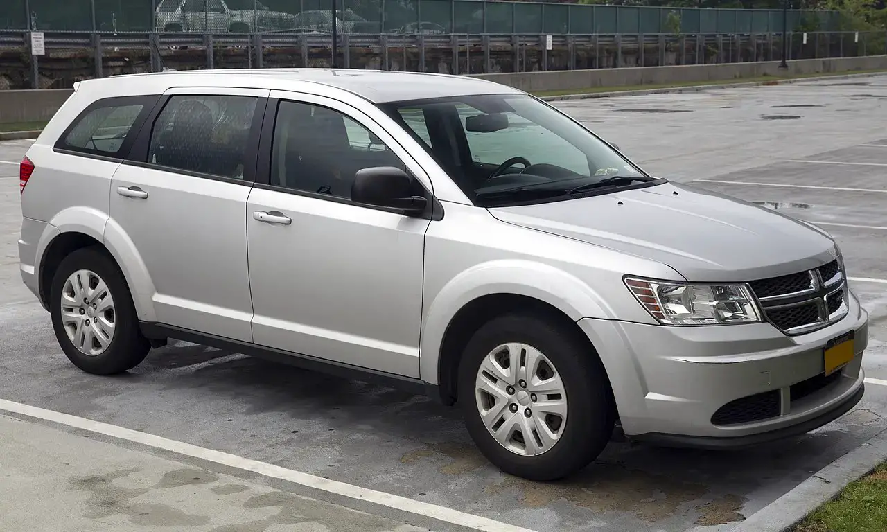 Dodge Journey front side aproapemasini