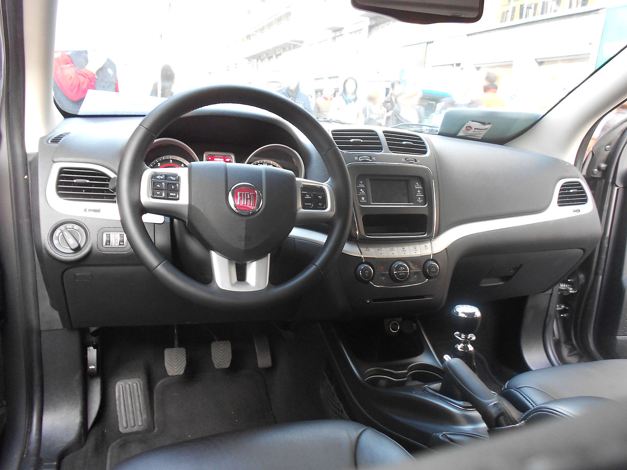 Fiat Freemont interior aproapemasini