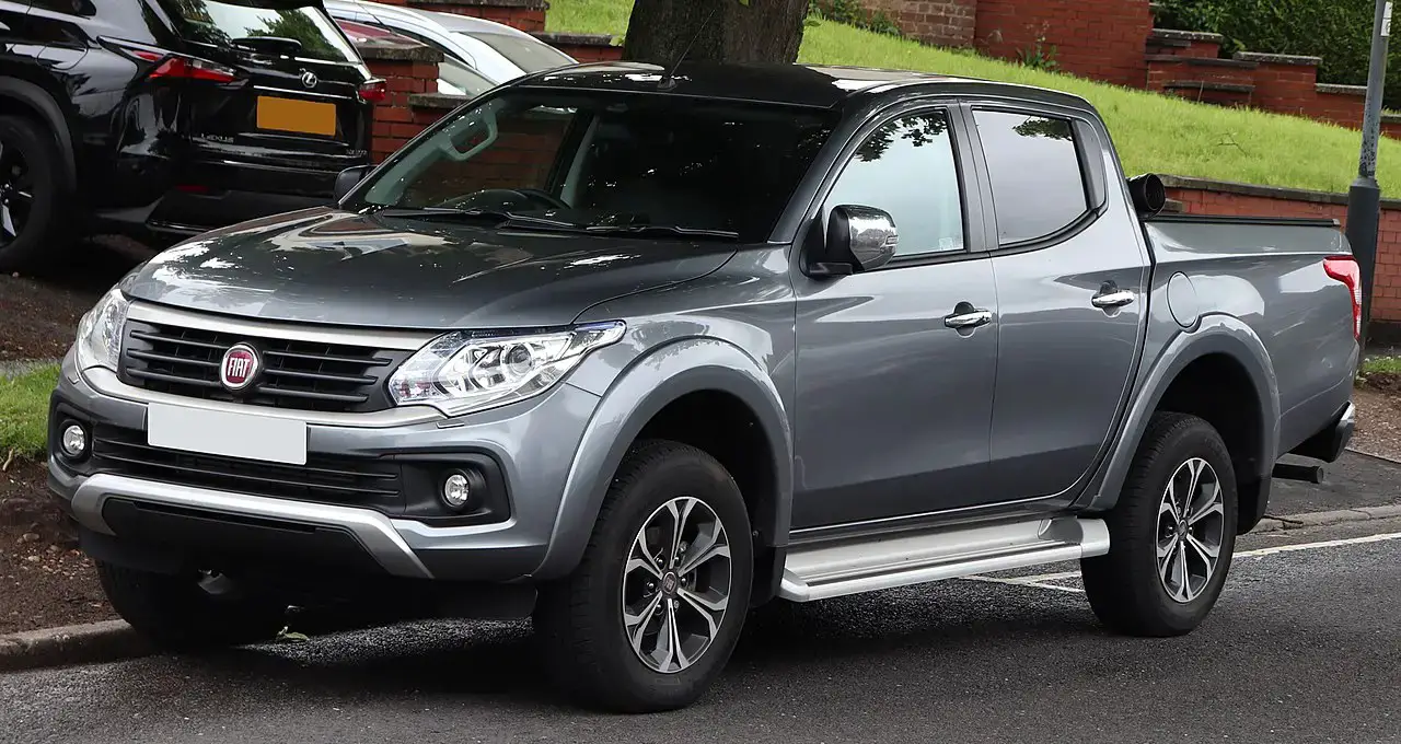 Fiat Fullback front aproapemasini