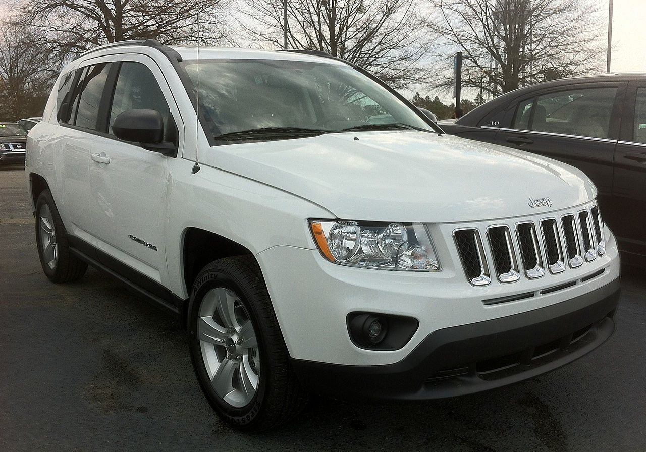 Jeep Compass I front side aproapemasini