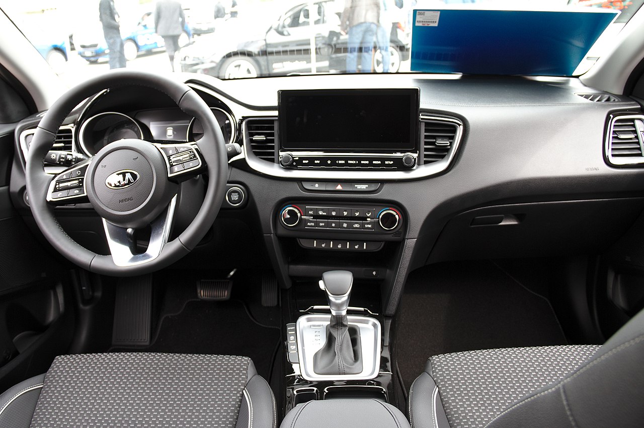 Kia Xceed interior aproapemasini