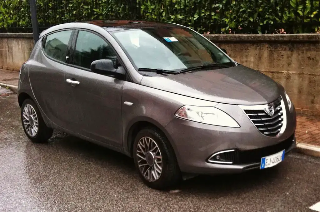 Pareri : Lancia Ypsilon III ( 2011 &#8211; 2023 )