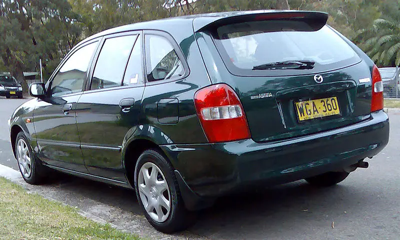 Pareri : Mazda 323 ( 1998 – 2003 )