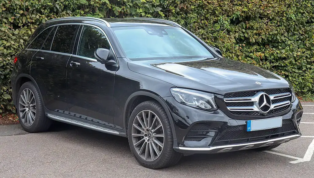 Mercedes GLC I side aproapemasini