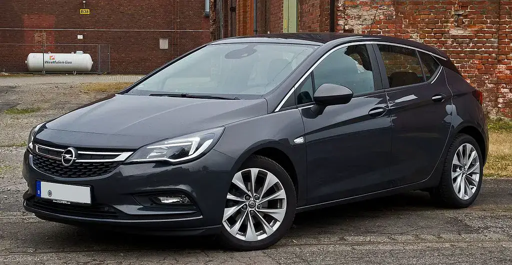 Pareri : Opel Astra K ( 2015 – 2020 )