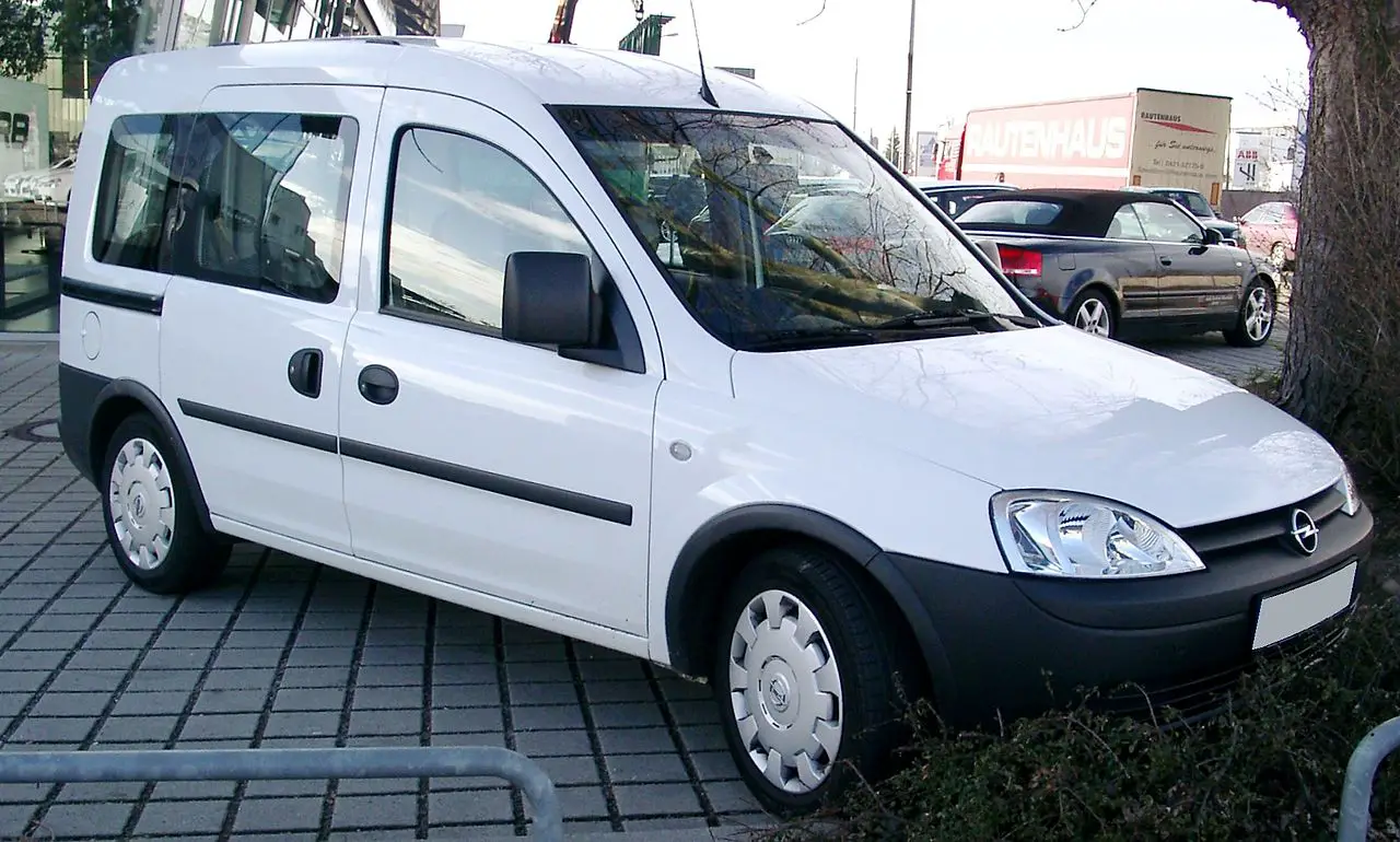 Pareri : Opel Combo C ( 2001 &#8211; 2011 )