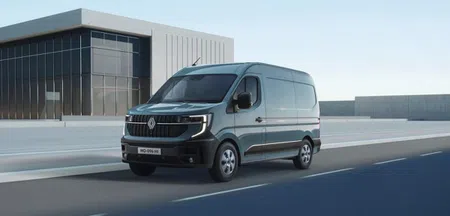 Renault lanseaza Master cu sisteme de propulsie EV