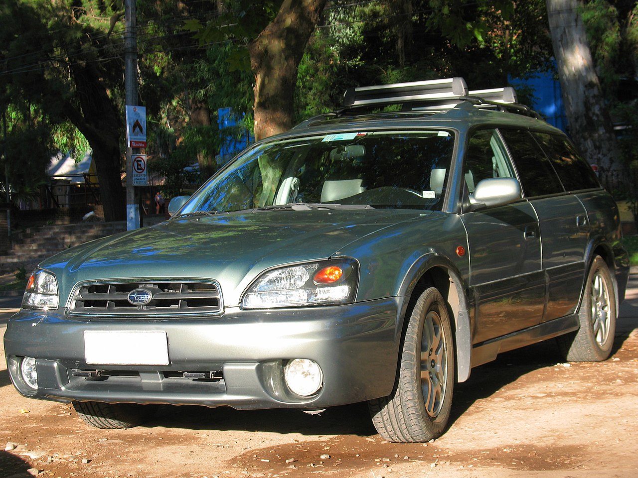 Subaru Outback III front aproapemasini