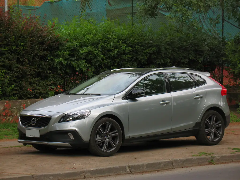 Pareri : Volvo V40 II ( 2012 &#8211; 2019 )