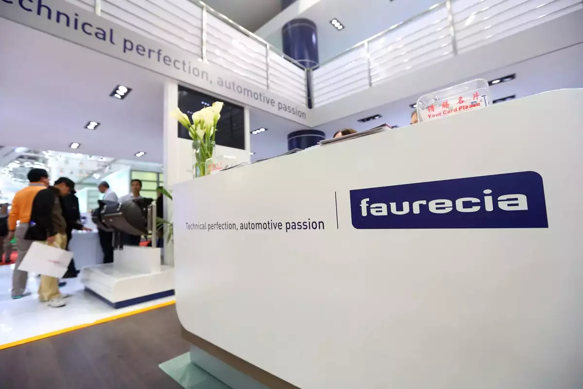 Faurecia si firma de reciclare Veolia vor colabora pentru interioarele auto