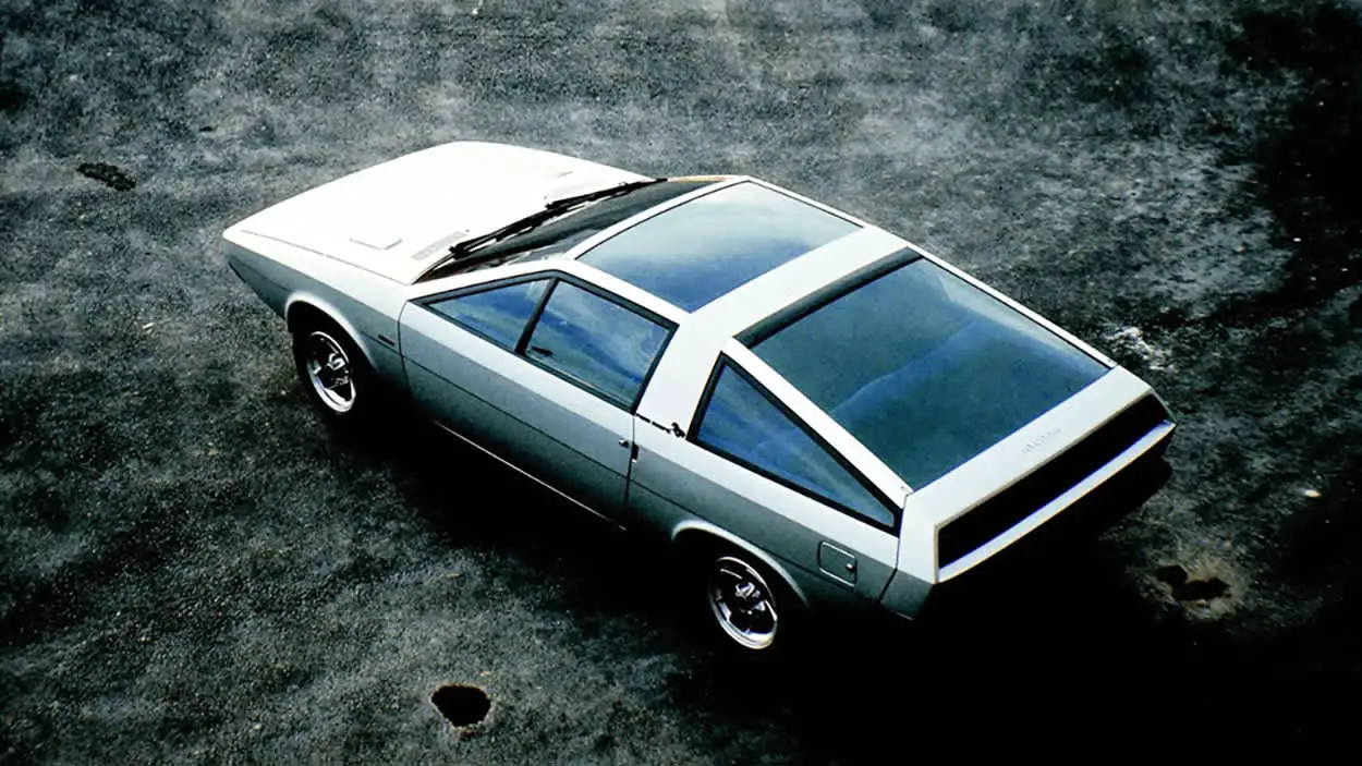 Hyundai ii cere lui Giugiaro sa recreeze conceptul emblematic Pony Coupe