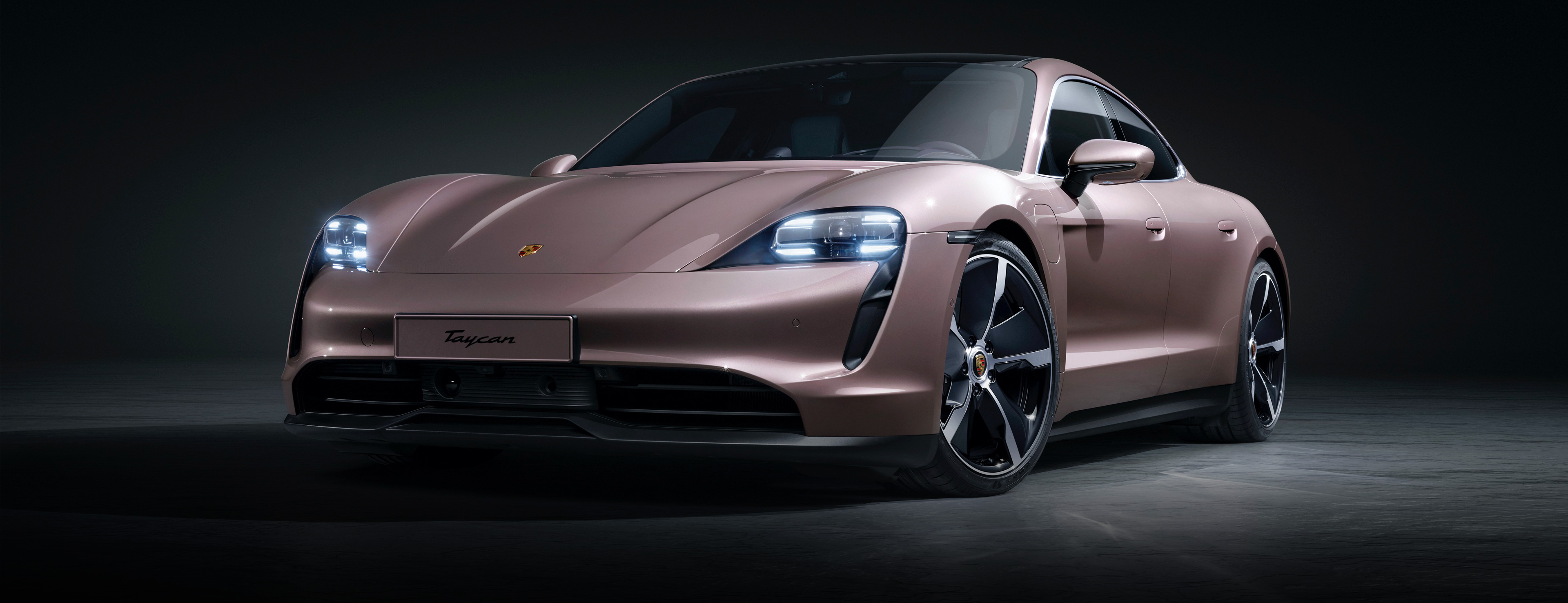 Vanzarile globale ale Porsche au crescut cu 11% in 2021