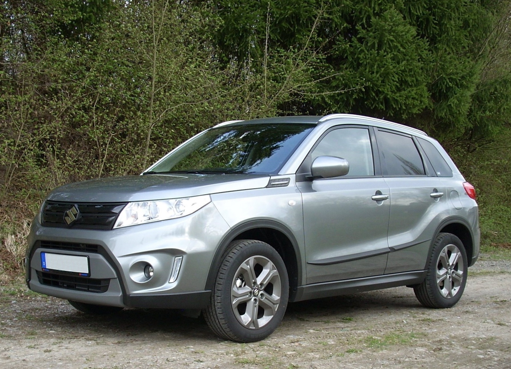 suzuki vitara aproapemasini